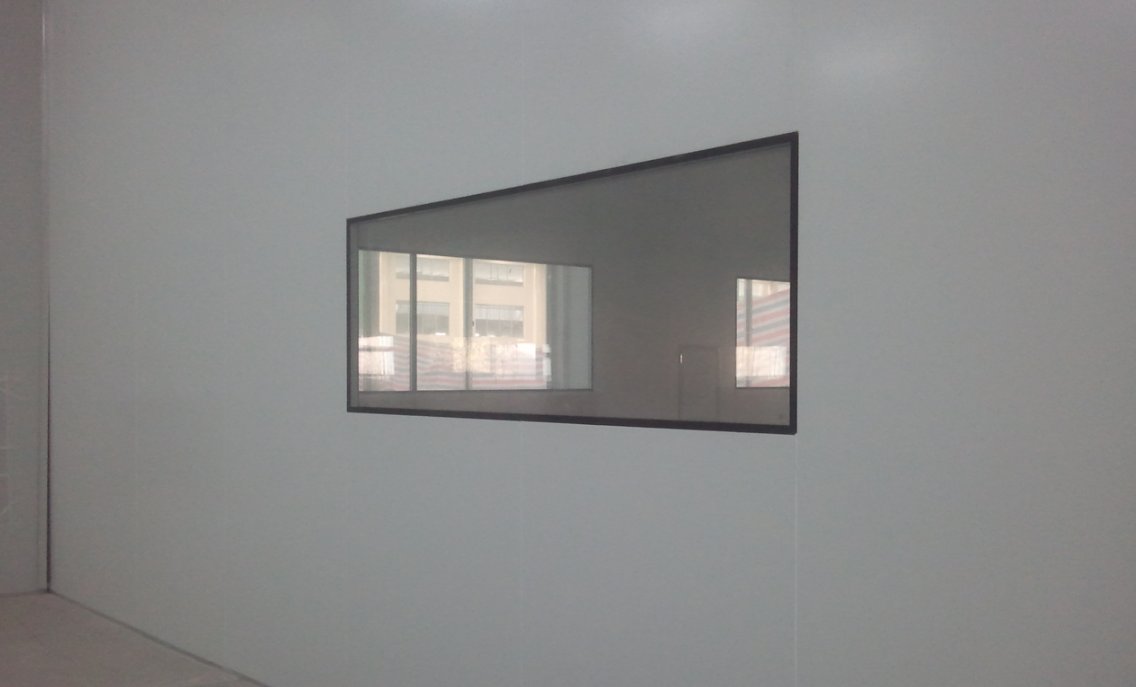 手工彩鋼板配套鋼制門(mén)窗施工案例